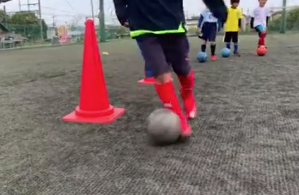 Screenshot 2021 11 08 10.05.36 1024x670 - バディ・クリ 足の裏を使った技術のトレーニング！