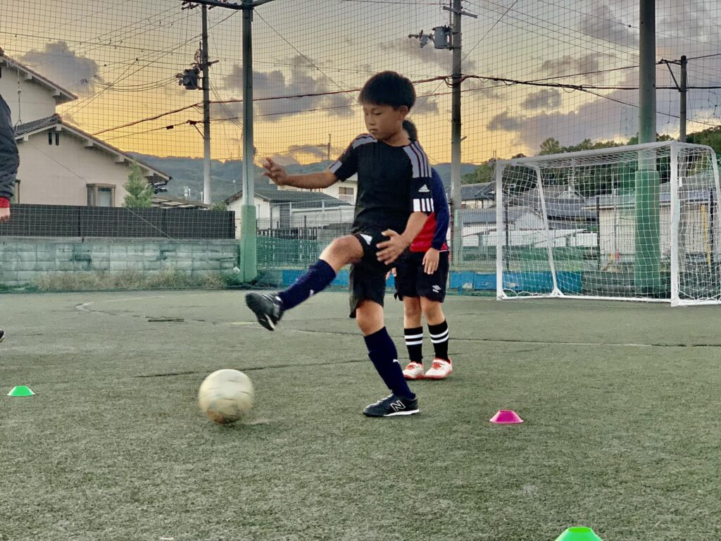 397968655 1018427826237161 8049477101486464703 n 1024x768 - ゴール前で落ち着いて決めれるようにこれからもトレーニングしていきましょう！
